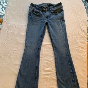 American Eagle super stretch kick boot